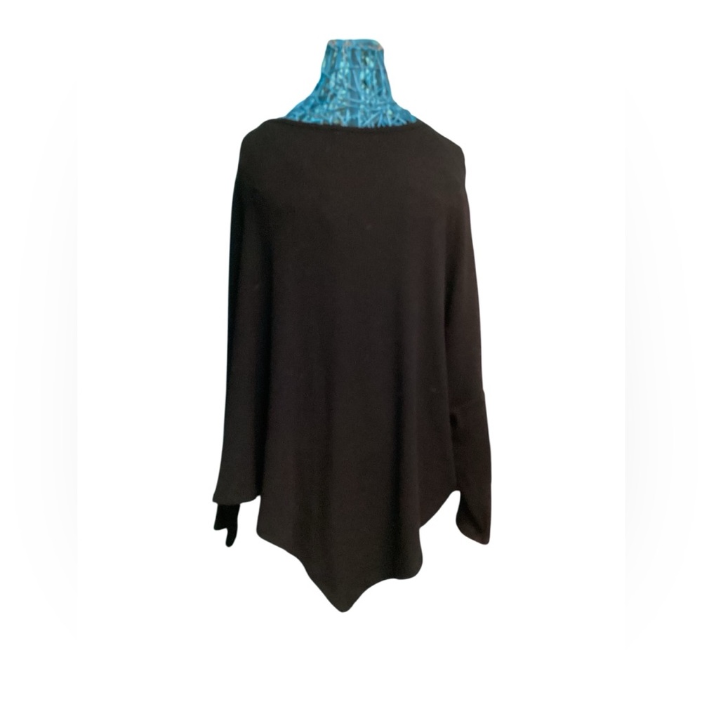 💥PRICE DROP💥 Stark X Poncho Sweater